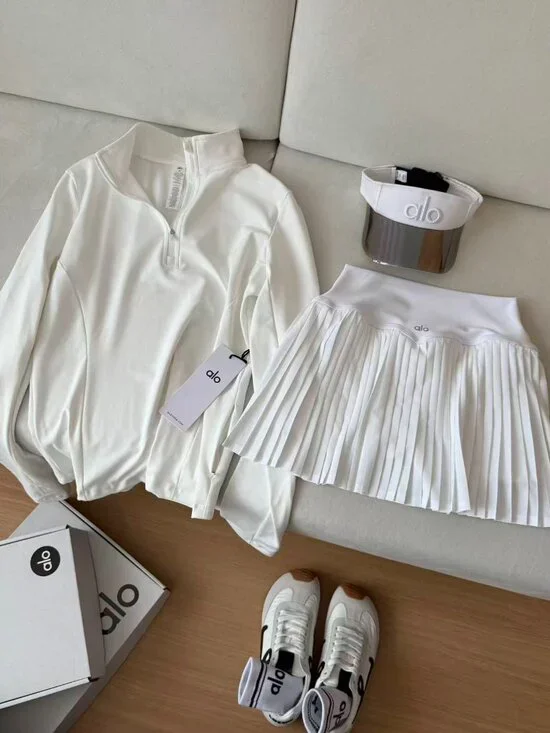 Alo Yoga Pure White Half-Zip Long-Sleeve Top + Pleated Mini Skirt Two-Piece Set - Picture 3 of 4